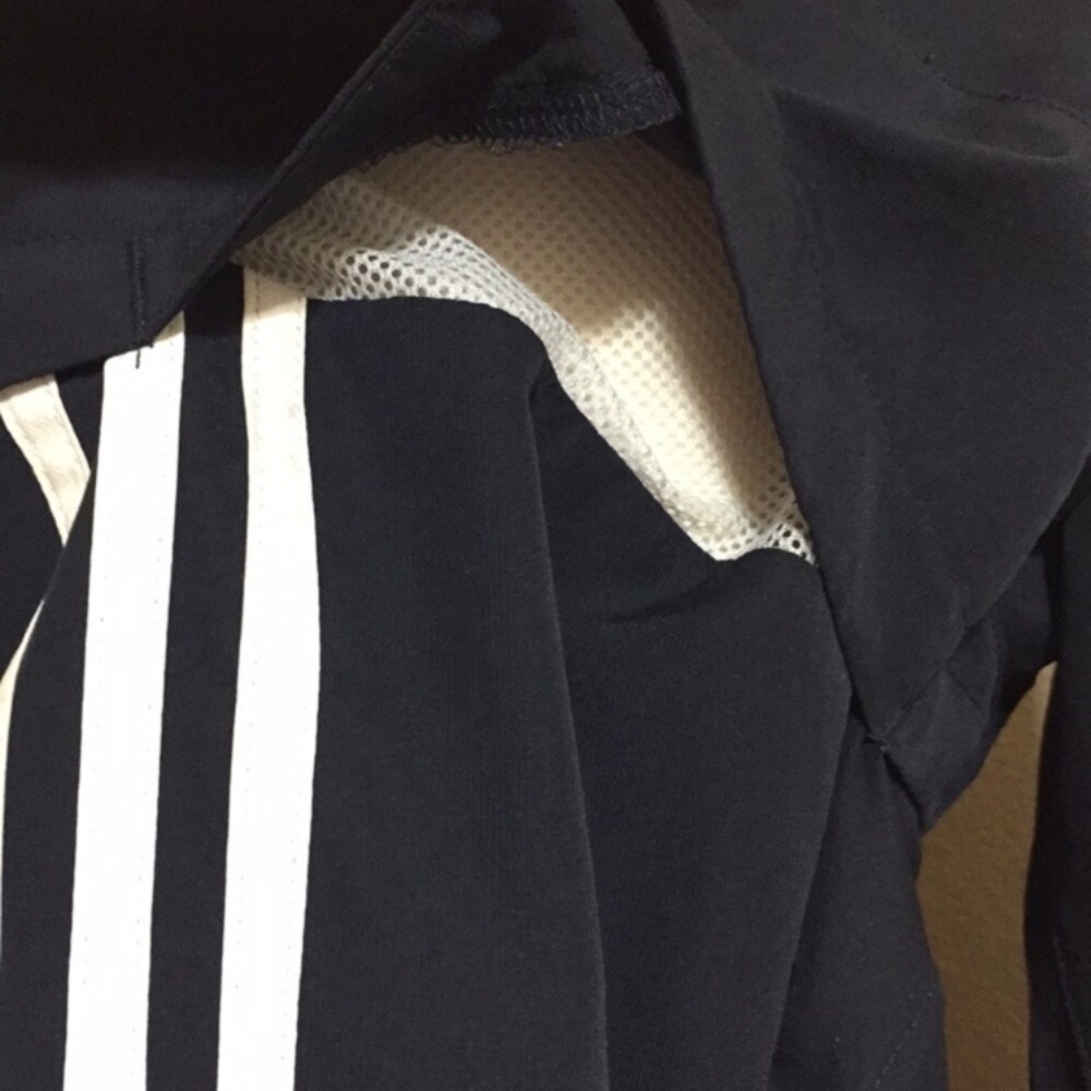 adidas - Picture 6 of 8